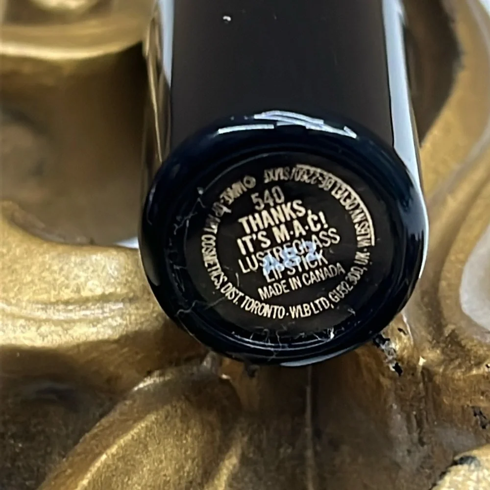 NEW Mac Lipstick Shade Thanks it’s MAC
